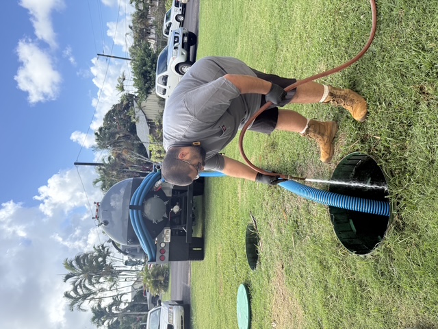Unko Doo Doos septic pumping service on Kauai